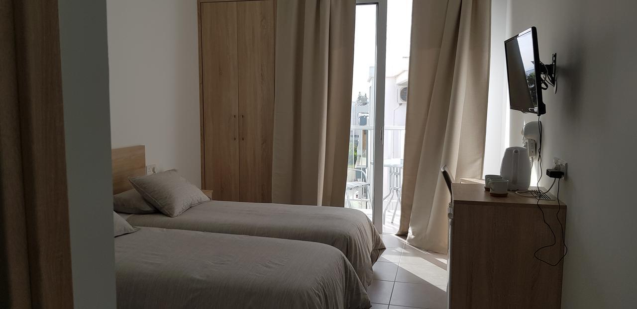 Myriama Apartments Agia Napa Buitenkant foto